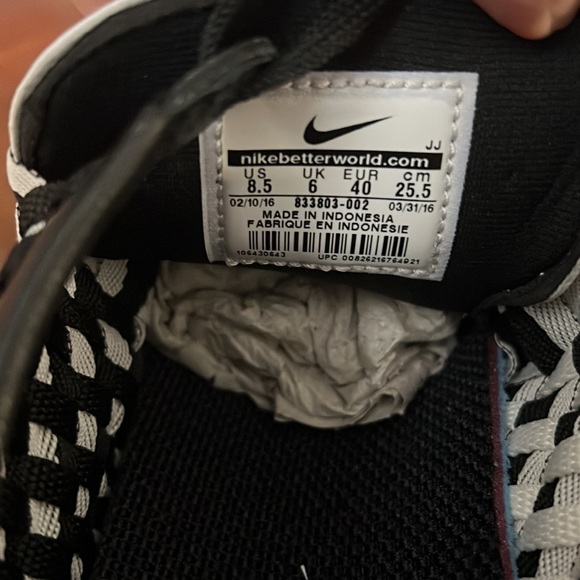 Nike Free Inneva Woven ( Black & White) - Picture 7 of 11